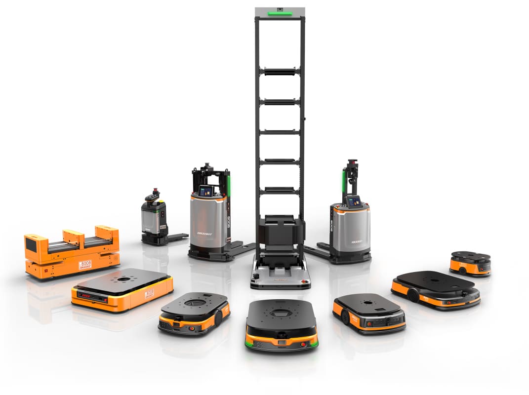 Cargo shipment with robotics